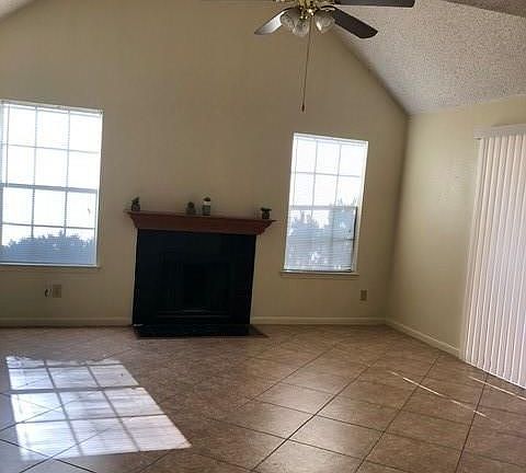 4th image of 2300 Old Spanish Trl APT 1044