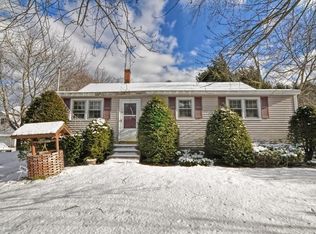 74 Concord Rd, Chelmsford, MA 01824