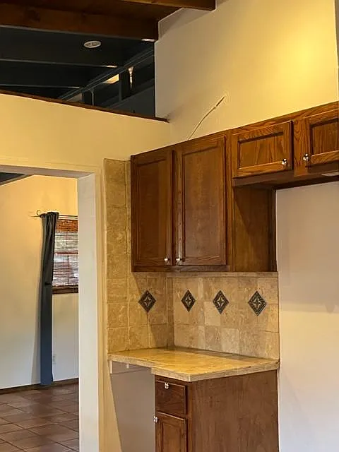 2 bed, 1216 sqft, $1,650 — Photo 3