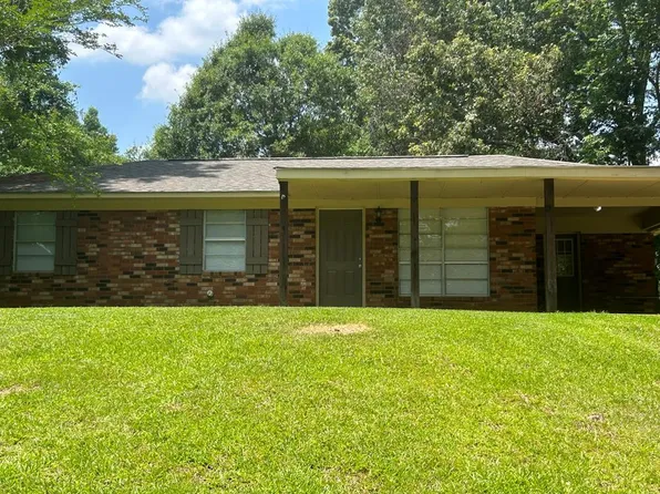 4 Alexander Rd, Natchez, MS 39120