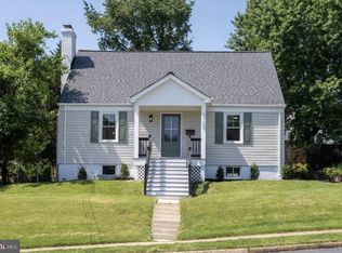 2108 S Dinwiddie St, Arlington, VA 22206