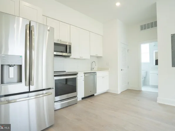 5301 Connecticut Ave NW #403, Washington, DC 20015