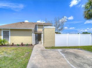 10706 Glen Ellen Dr, Tampa, FL 33624