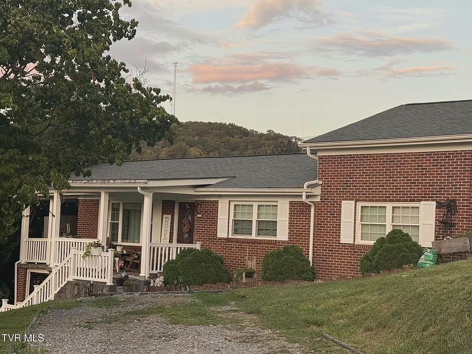 1st image of 103 Peaceful St