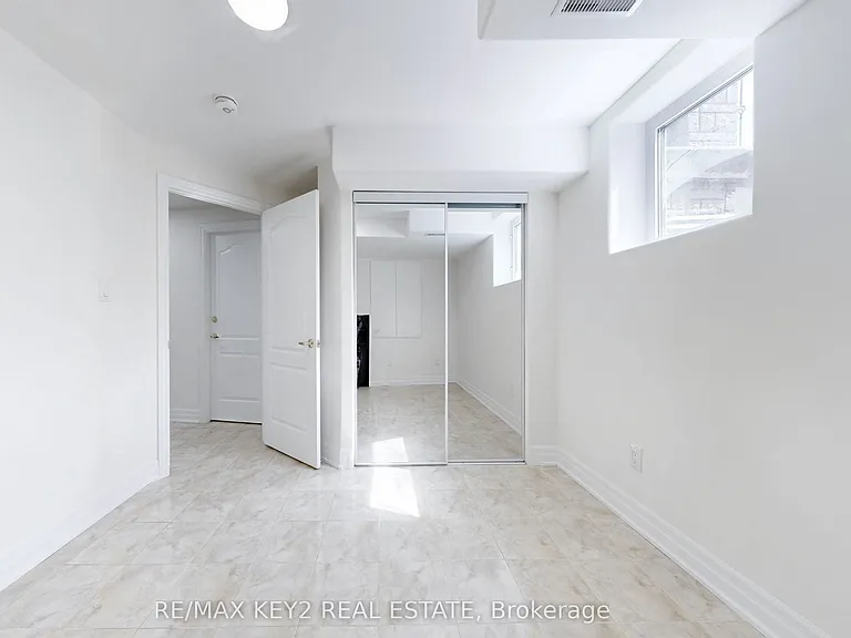 54 Oakford Dr #BASEMENT — Photo 17