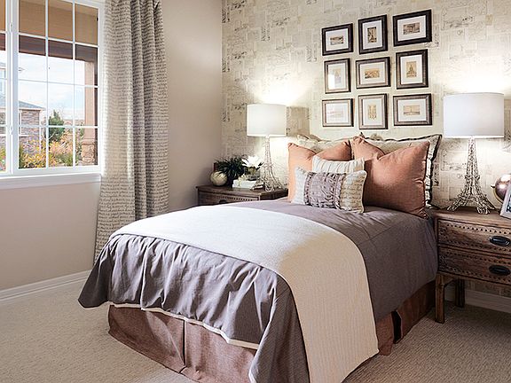 Alcott floor plan bedroom.