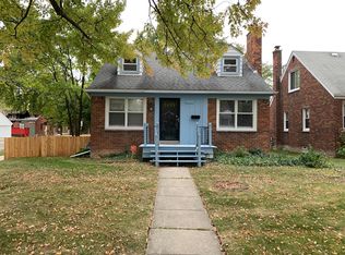 21103 Country Club Dr, Harper Woods, MI 48225