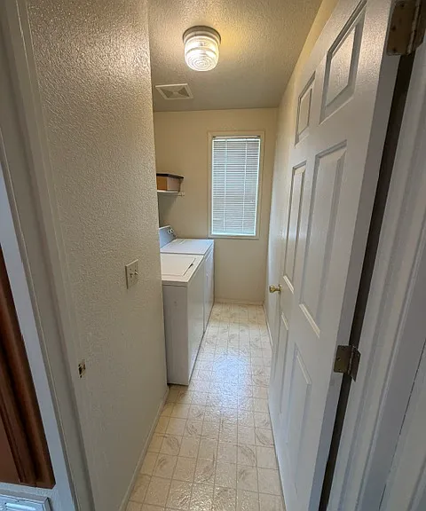 1736 Medart Ln — Photo 11