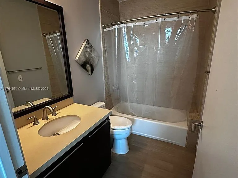 7930 East Dr #1007 — Photo 7
