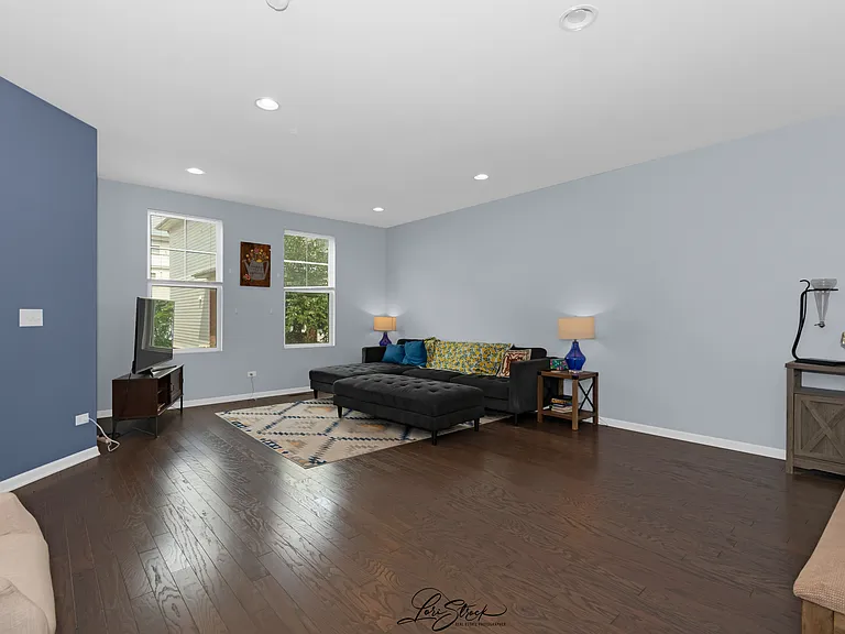 3568 Sawgrass Dr — Photo 4