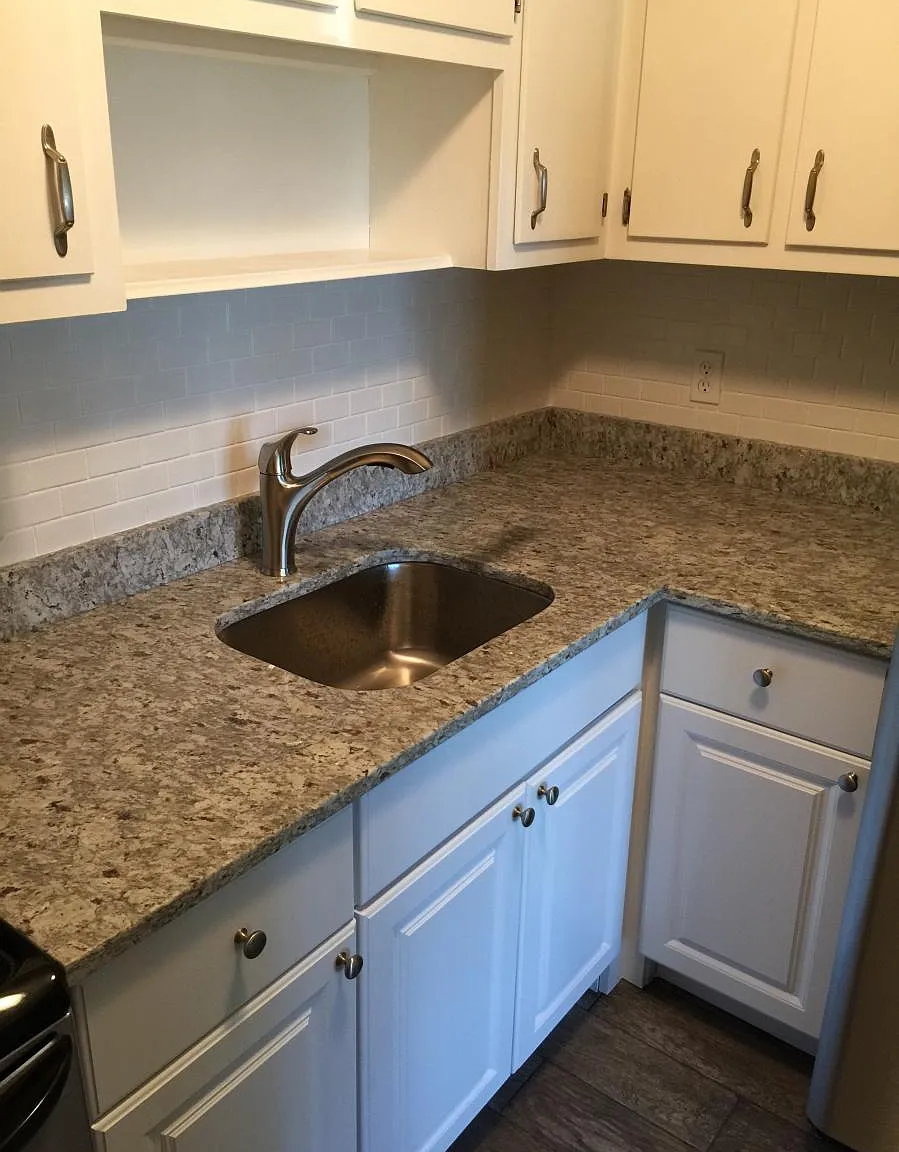 1 bed, 775 sqft, $1,600 — Photo 3