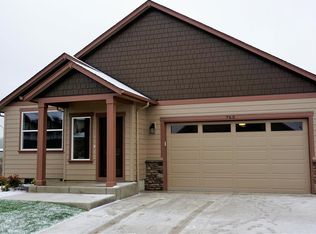 760 Park Pl, Monmouth, OR 97361