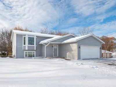 9180 Eden Prairie Rd, Eden Prairie, MN, 55347