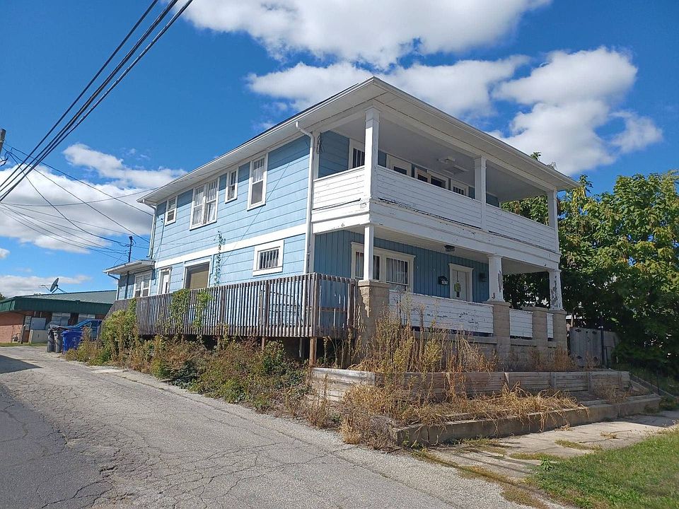 2nd image of 1015 S Buckeye St