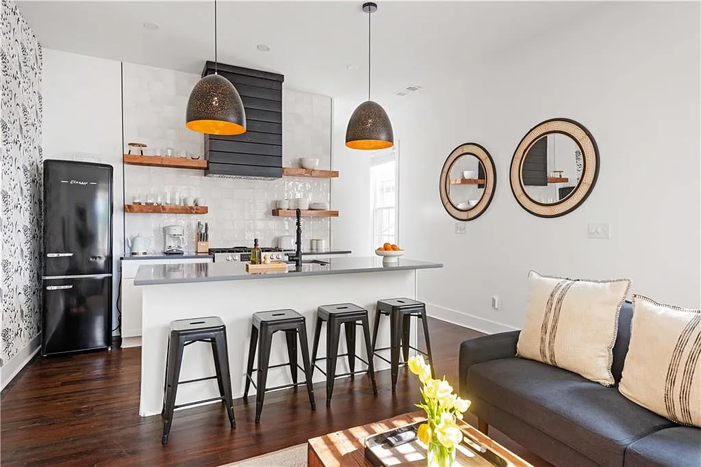 1 bed, 1.0 bath, 667 sqft, $2,700 — Photo 1