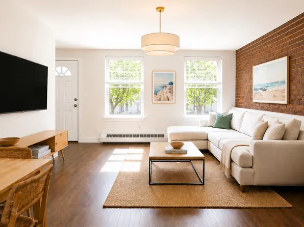 3 East 124th Street image 1 of 17