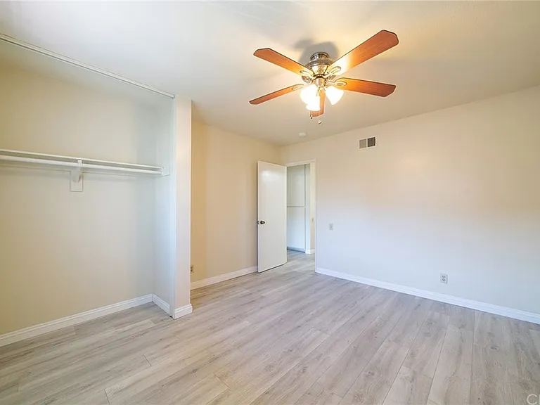 615 Utica Ave #4 — Photo 37
