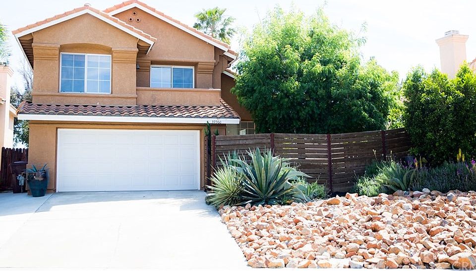 1st image of 39360 Calle San Clemente