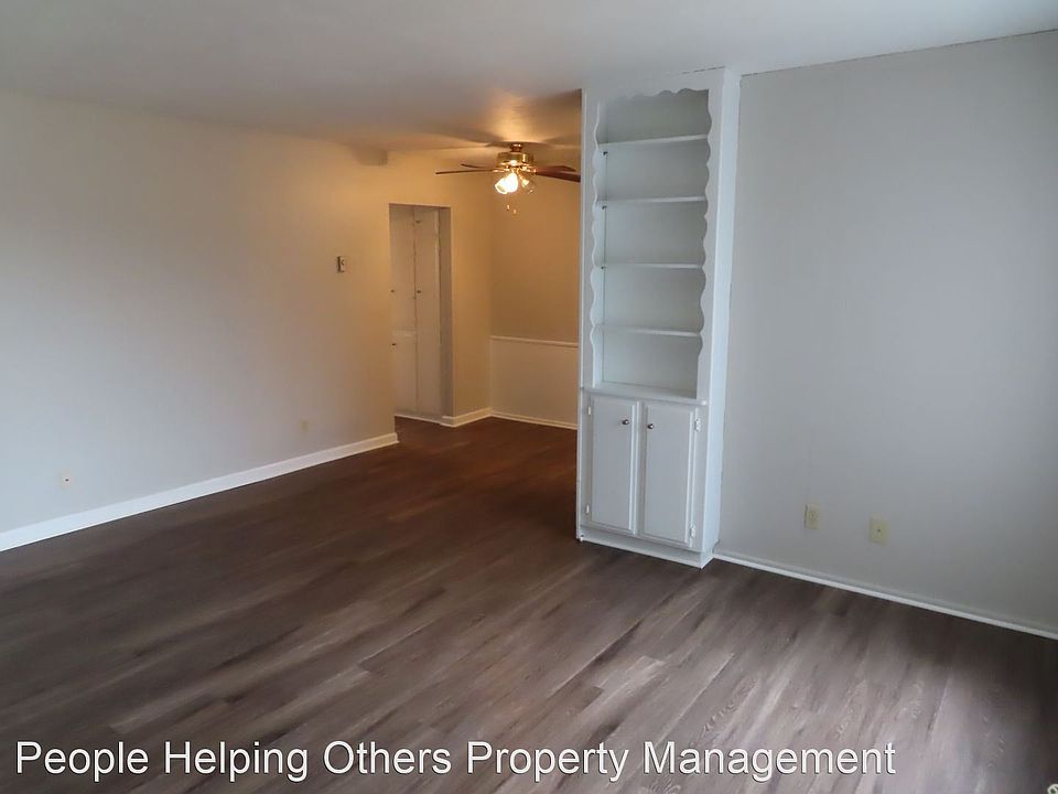 1st image of 4726 30th St APT 8
