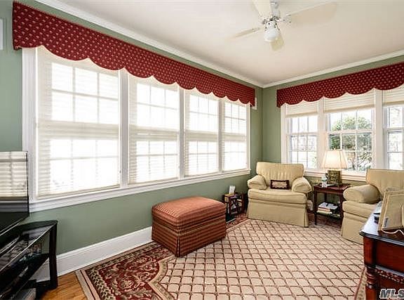 4th image of 37 Magnolia Ave