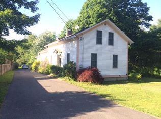 982 Bay Rd, Amherst, MA 01002