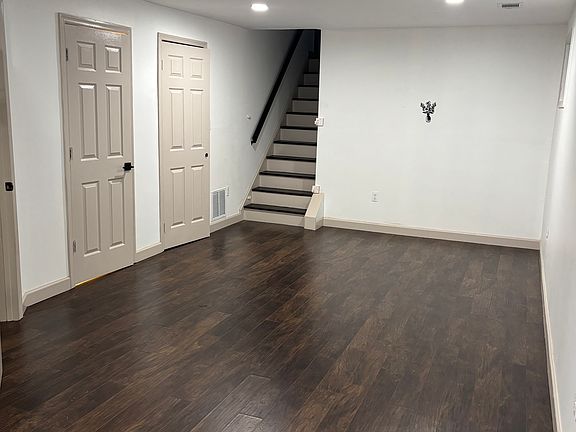 2nd image of 6542 Raftelis Rd