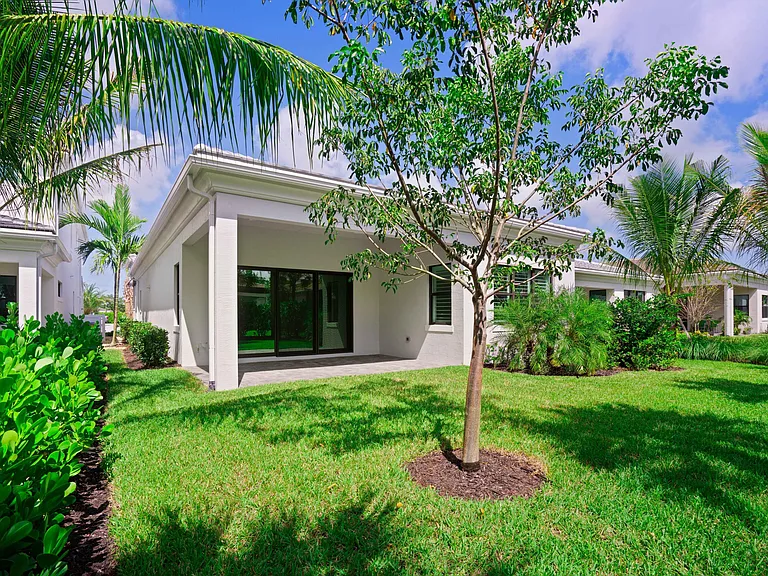 13710 Artisan Cir — Photo 37