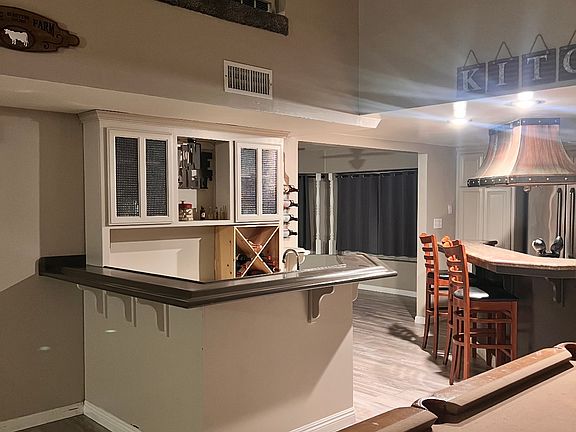 3rd image of 6604 Noah Ave