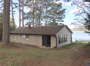 108 Lakeview Rd, Greenwood, SC 29649