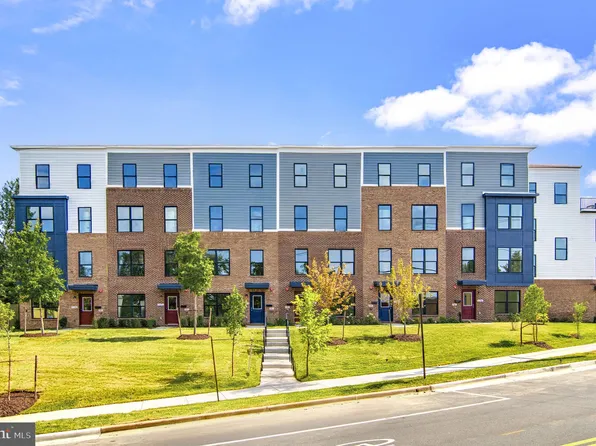 6338 Stevenson Ave, Alexandria, VA 22304