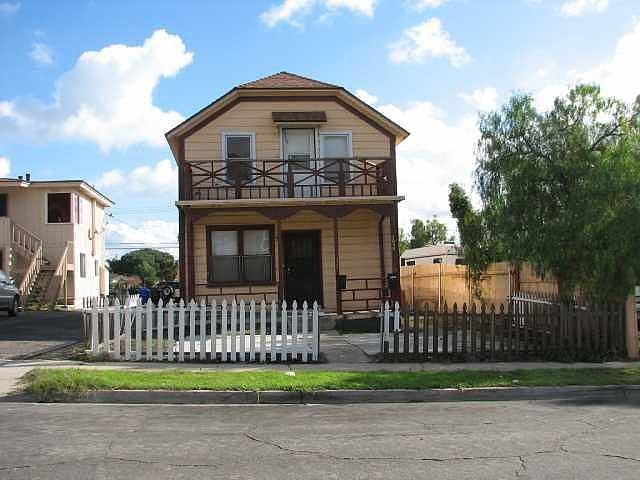 1st image of 3037 44th St