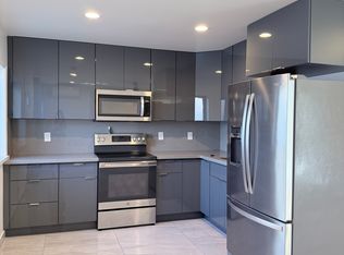 1901 Dole St UNIT 1, Honolulu, HI 96822