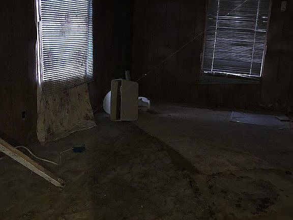 3rd image of 913 Ada St