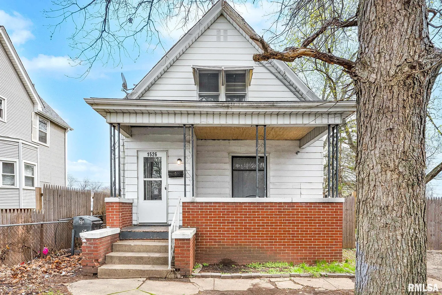 1526 S Griswold St photo 1