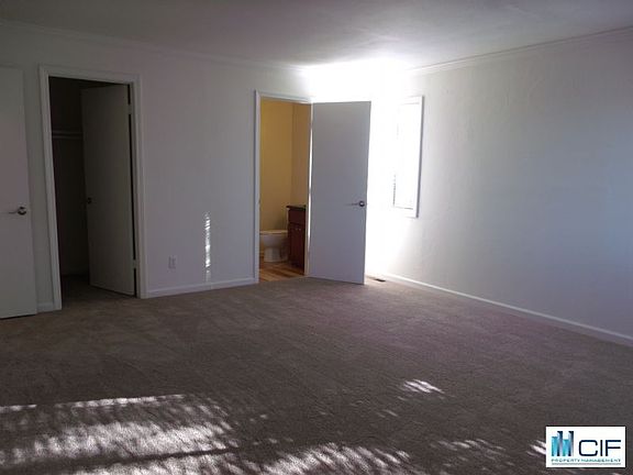 3rd image of 817 Cresta Vista Way