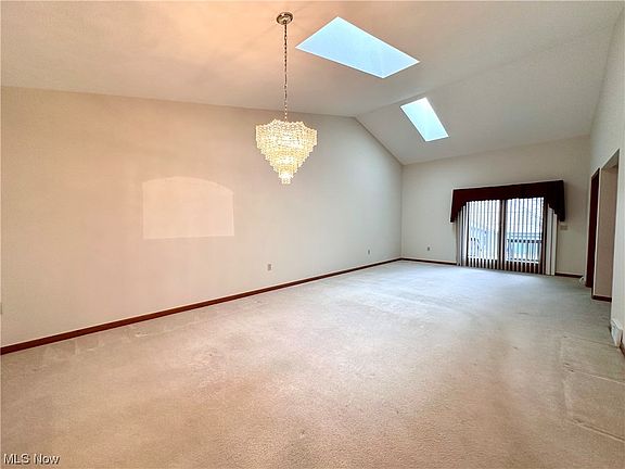 4th image of 1130 Shadowridge Dr