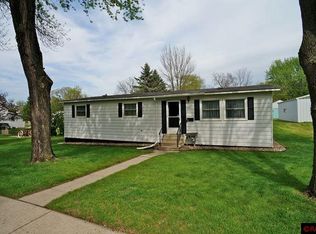 520 Webster St N, Kasota, MN 56050