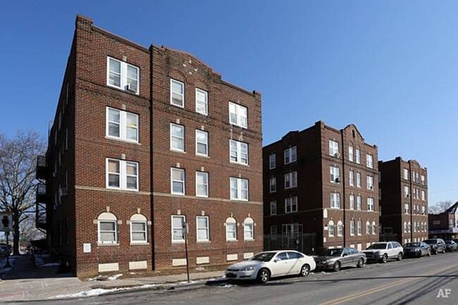 1st image of 1623-35 Chelten Ave #210