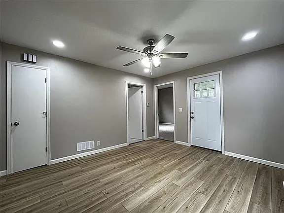 6401 Sherman St — Photo 7