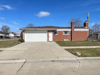 33066 Twickingham Dr, Sterling Heights, MI, 48310