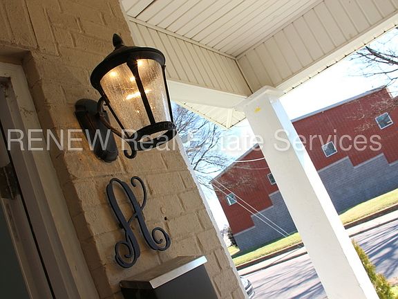 5th image of 315 Grace St