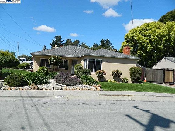 2nd image of 21479 Bedford Dr