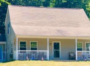 15 Oak Ridge Dr, Cromwell, CT 06416