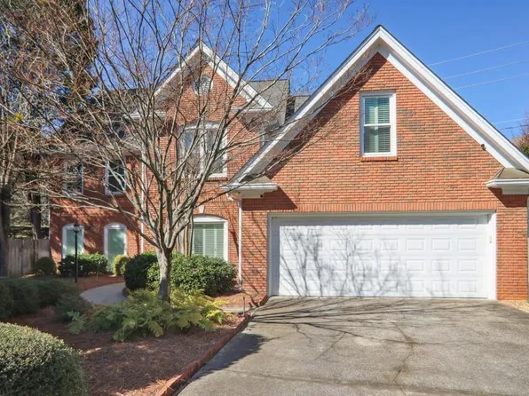 16 Westminster Close Dr NW, Atlanta, GA 30327