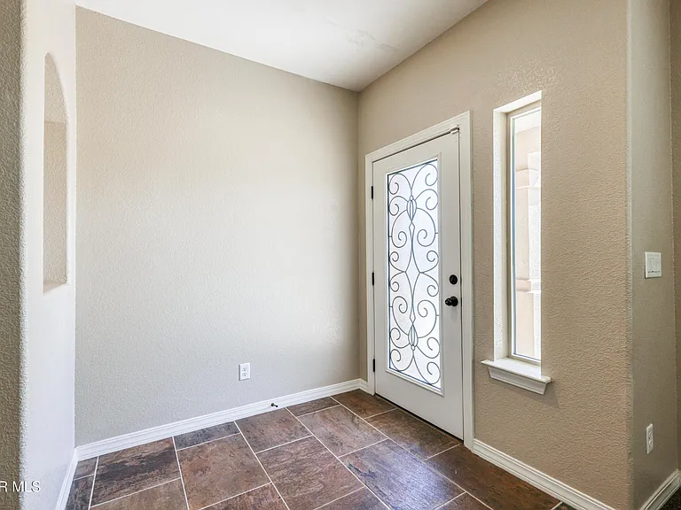 5525 Valley Cedar Dr — Photo 6
