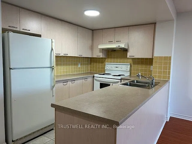 2 bed, $2,550 — Photo 2