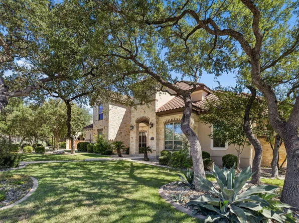 210 Persimmon Pond, Shavano Park, TX 78231