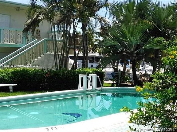 2nd image of 90 Isle Of Venice Dr APT 3