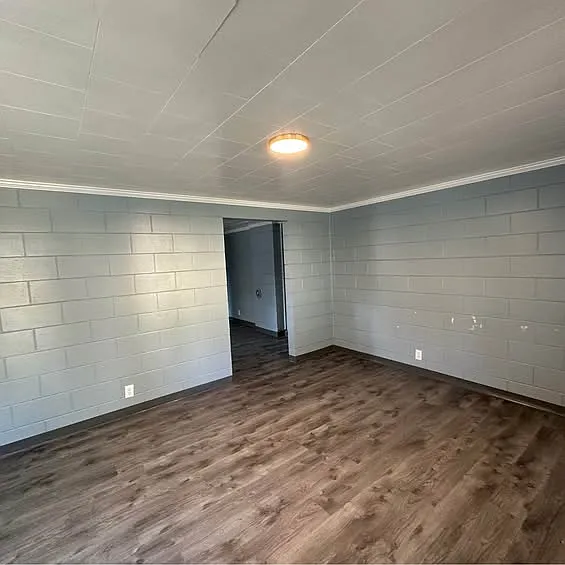 Building Photo - 1311 Gay St