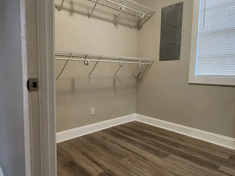1025 Gaddis Ave — Photo 12